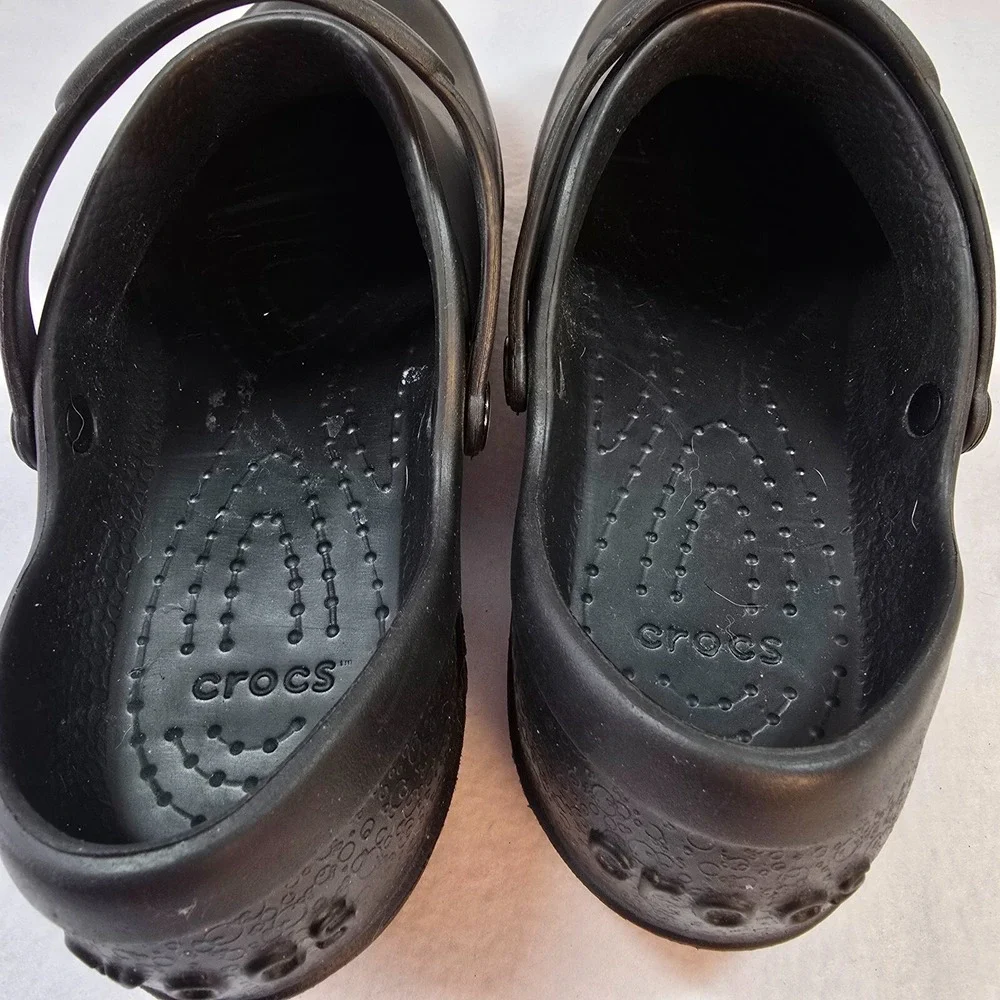 y2k Crocs Womens 11 Black Clogs Lock Slip Resistant‎ Work Food Service Kitchen